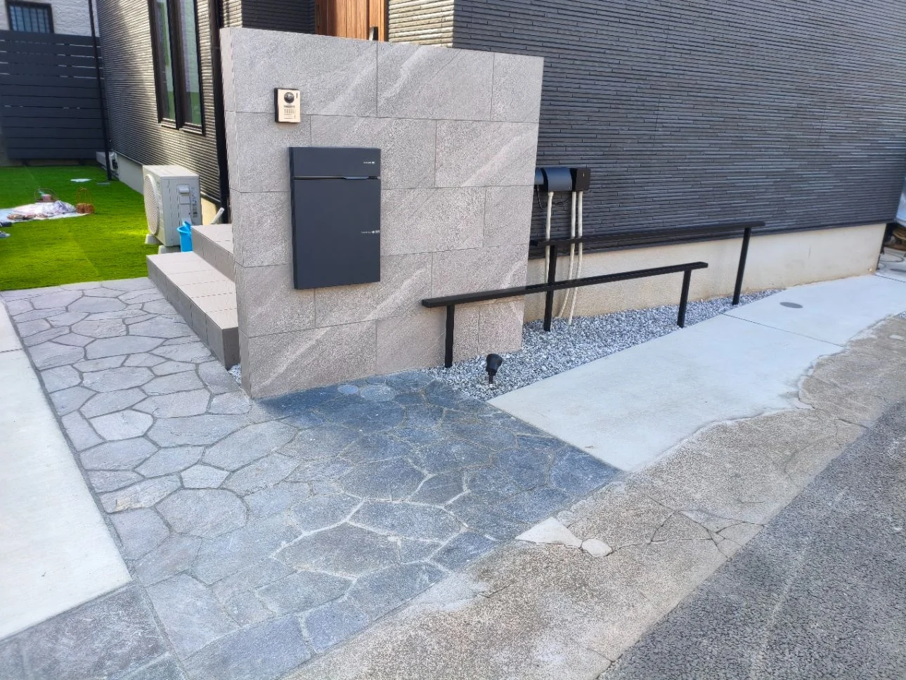 東京都立川市の新築外構工事 施工写真2
